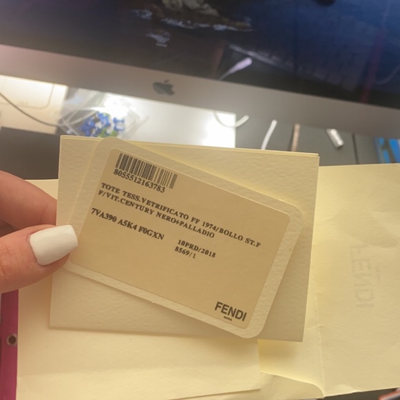 Fendi Large Shopper bag NEW - Picture 3 of 7